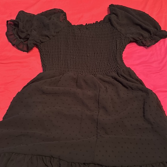 BLACK DRESS - Picture 3 of 3